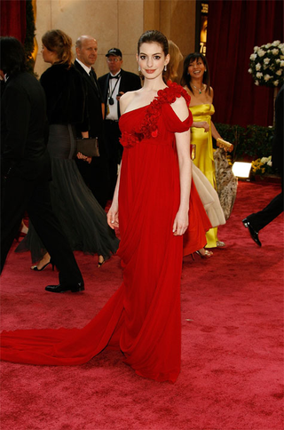 Illustration for article titled "Fishy" Is Fabulous: Oscar Fashion 2008